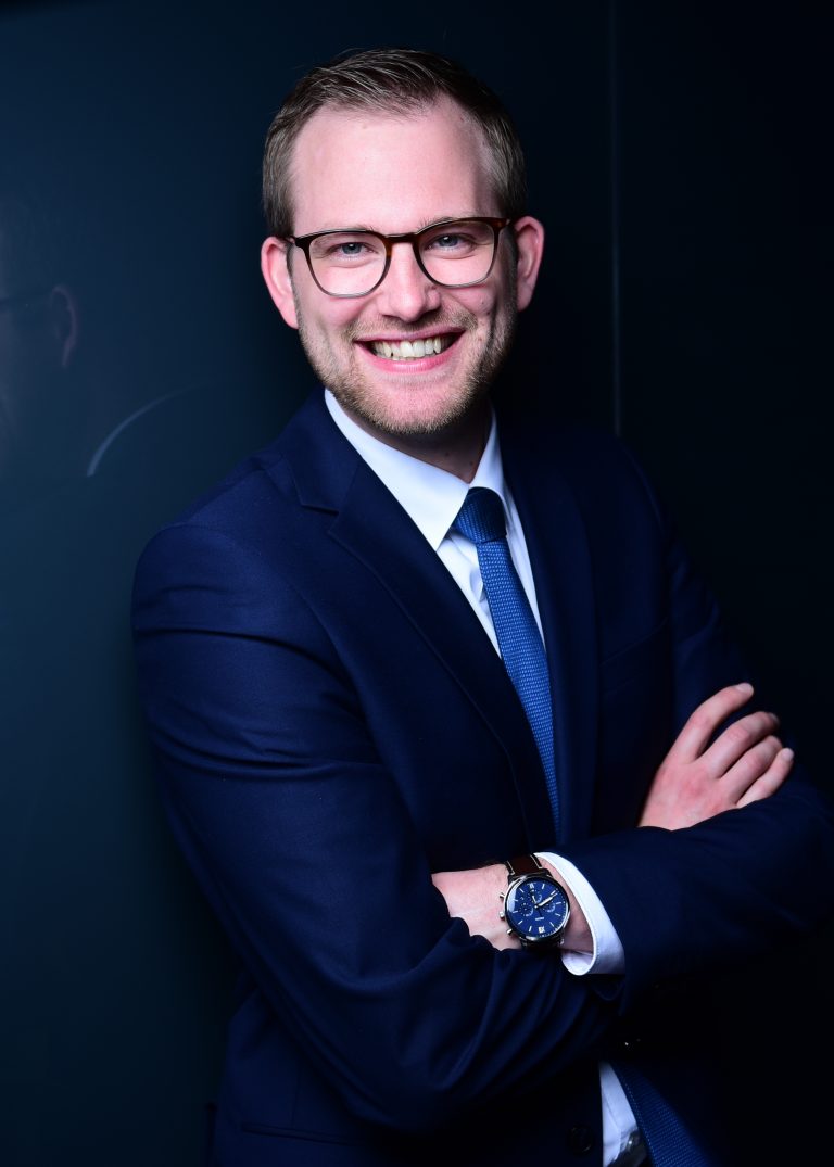 Ein Porträt von Dr. Jens Terhalle