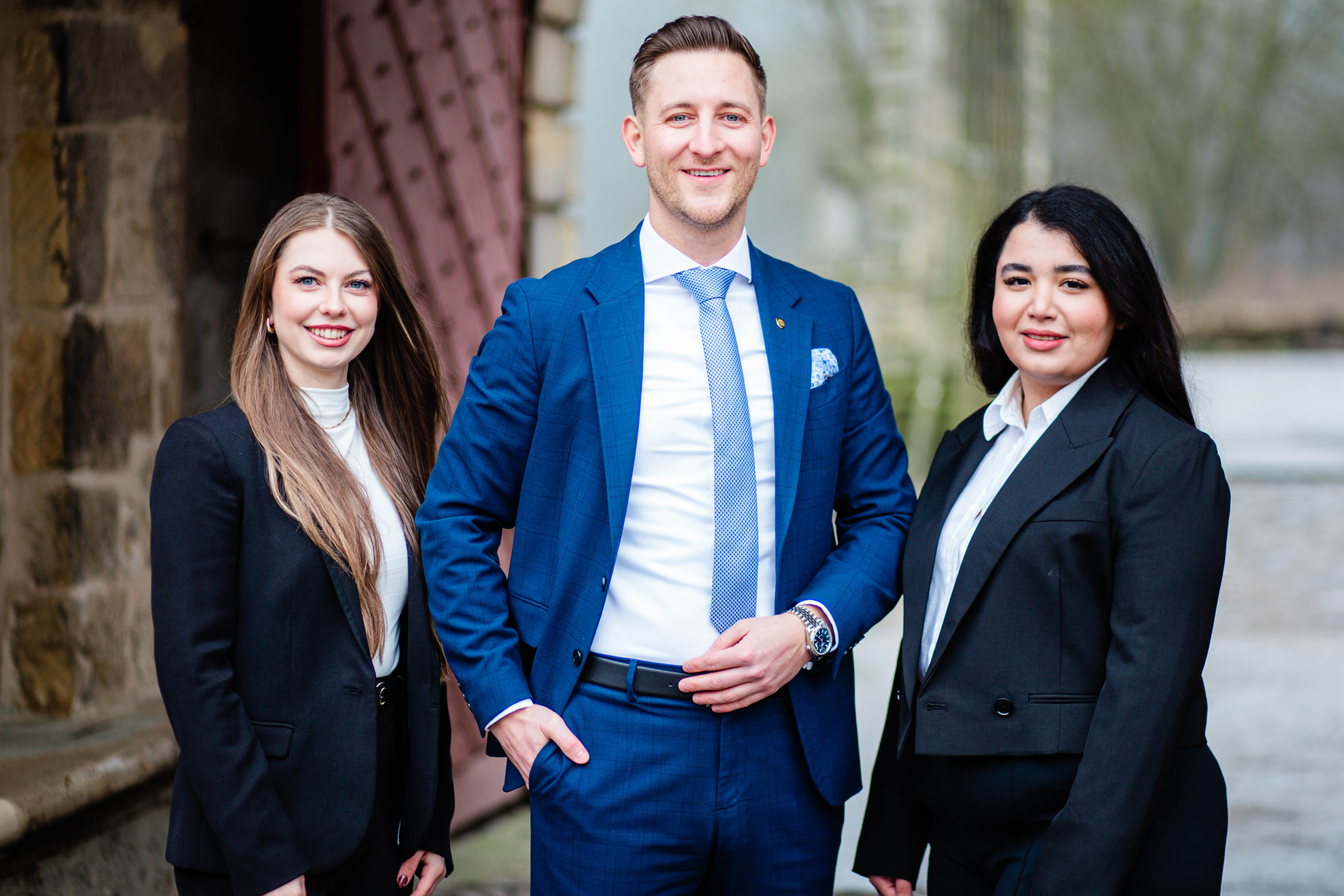 Gruppenbild mit Johannes und seinem Team